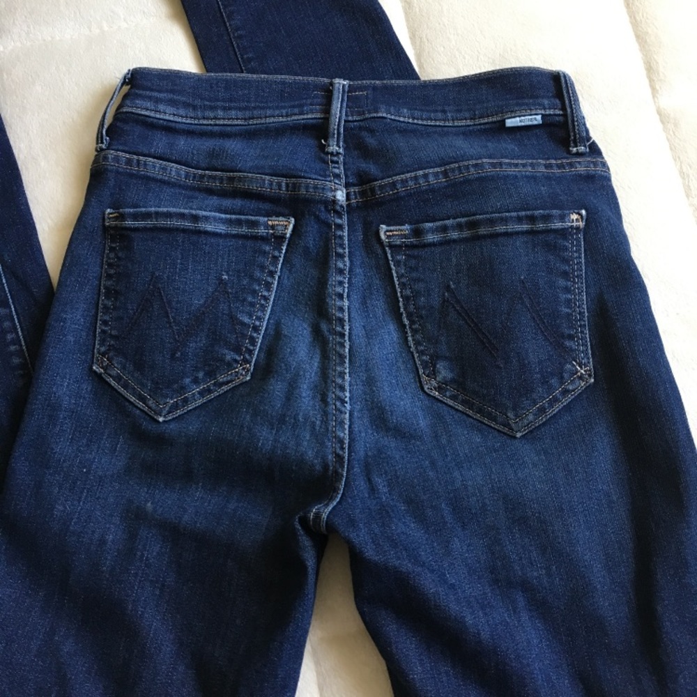 MOTHER JEANS THE SUPER SWOONER